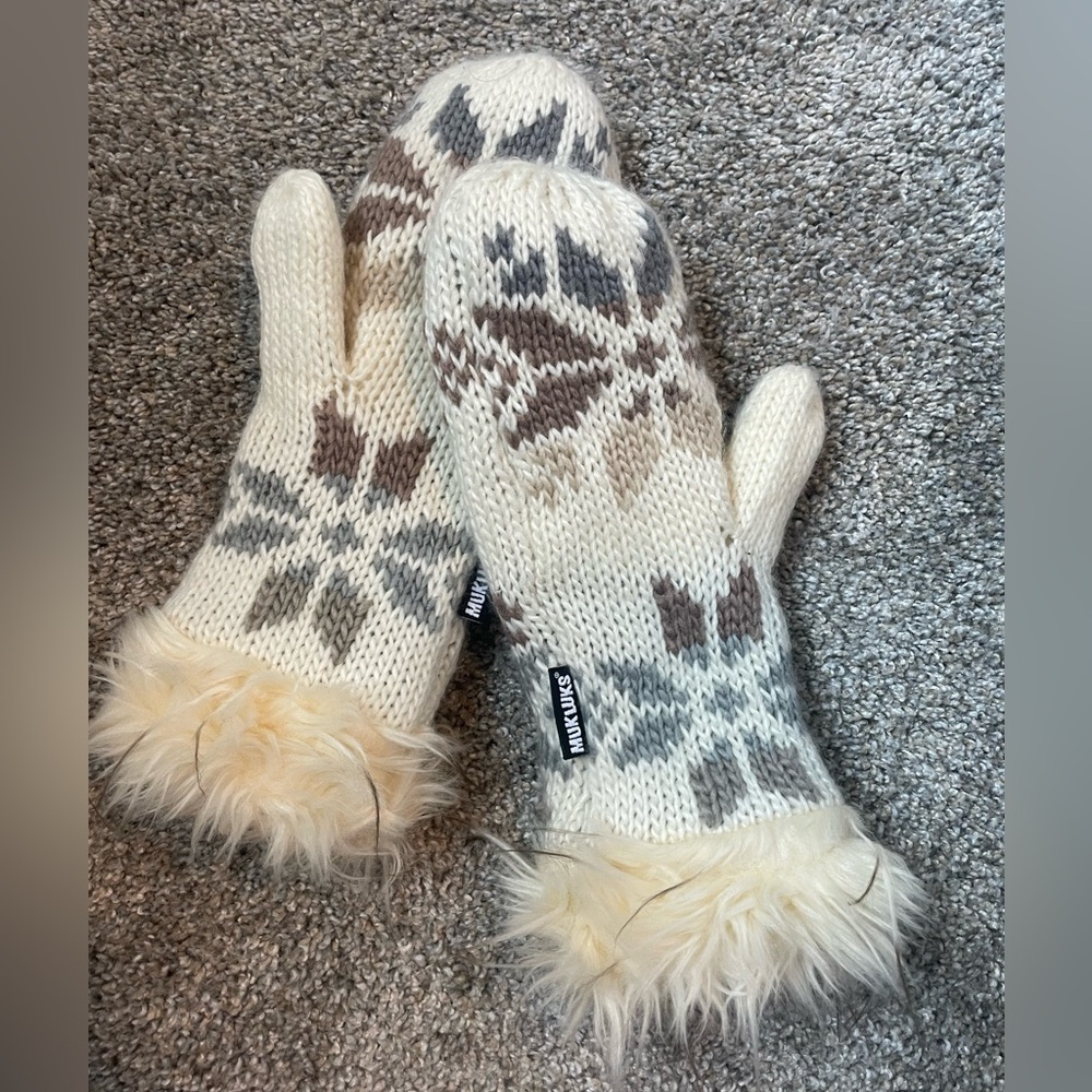 Muk Luks Snowflake Knit Mittens with Faux Fur